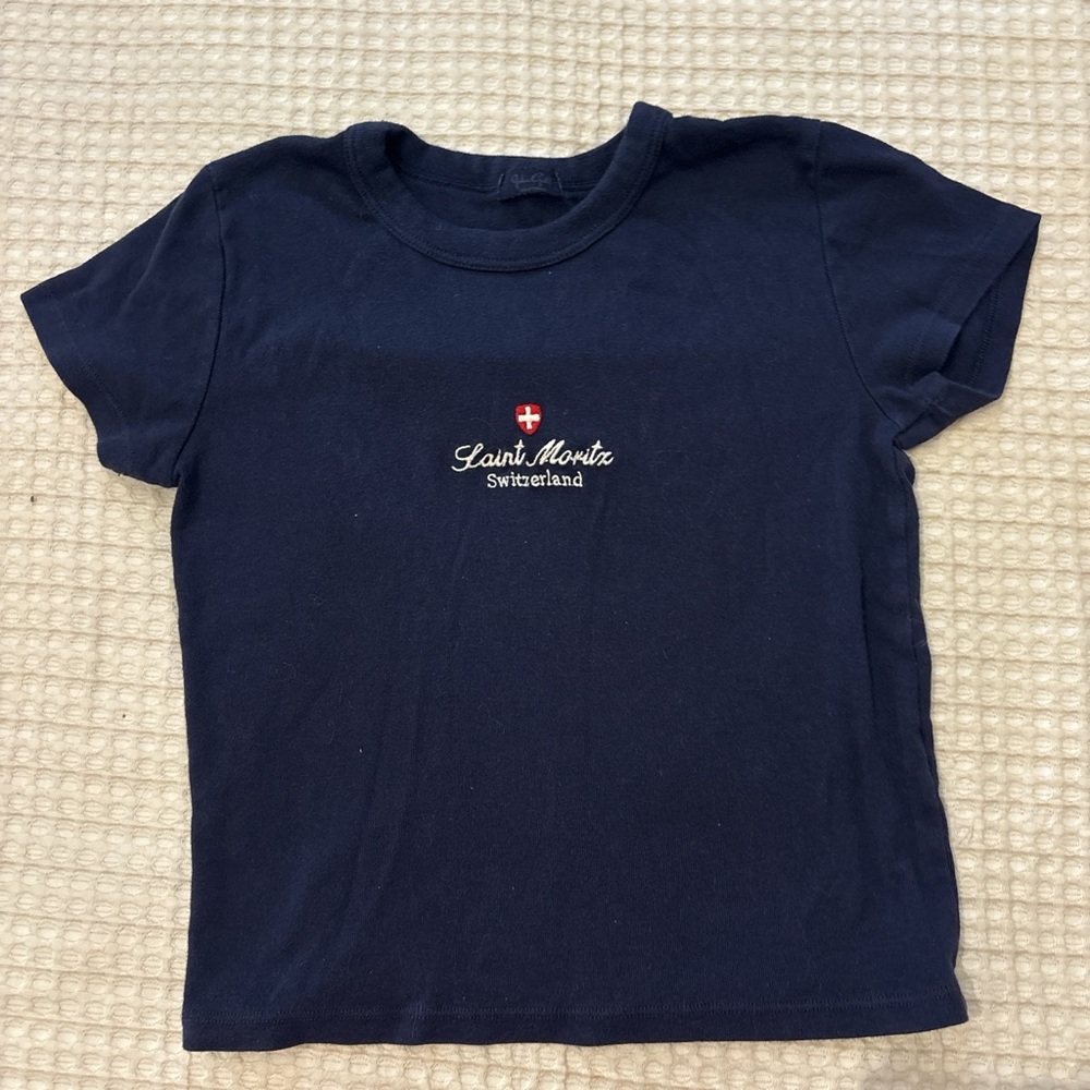 Brandy navy blue Switzerland top
